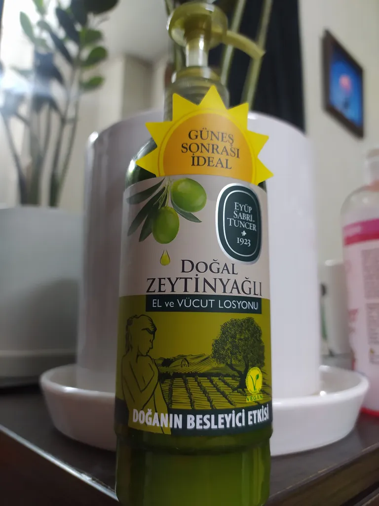 لوسیون بدن ایوب صبری مدل Dogal Zeytinyagli حجم 250 میلی لیتر