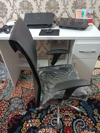 صندلی کارمندی مدل k2