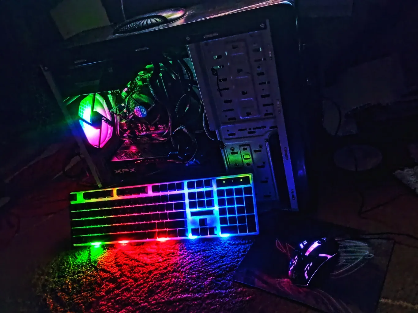 کیبورد و ماوس گیمینگ مدل G21B، سوییچ ممبران، Full-size، نورپردازی RGB