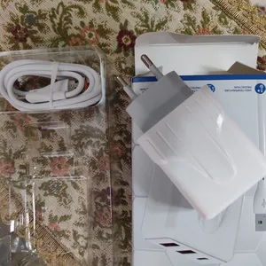 تجریه خرید شارژر دیواری 36 وات 3 پورت مدل PD36W به همراه کابل تبدیل USB-C به USB