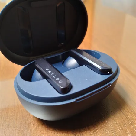 هدفون بلوتوثی هایلو مدل W1