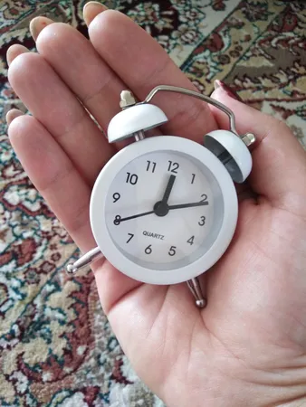 ساعت رومیزی مدل Simple 002