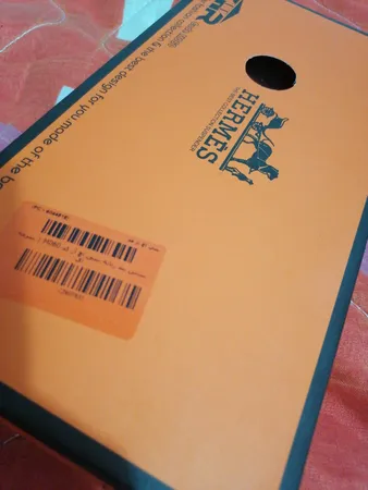 ساس بند زنانه سی اچ آر کد M060