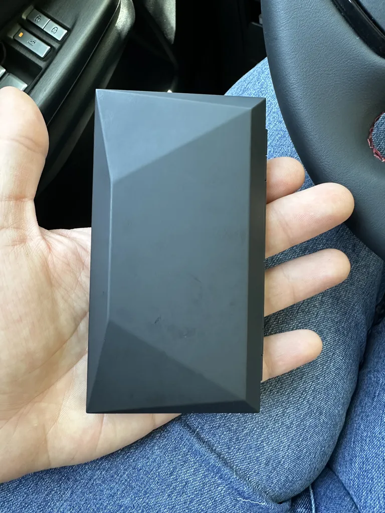 جعبه انگشتر گالری شمرون مدل گل رز کد ACC050BR