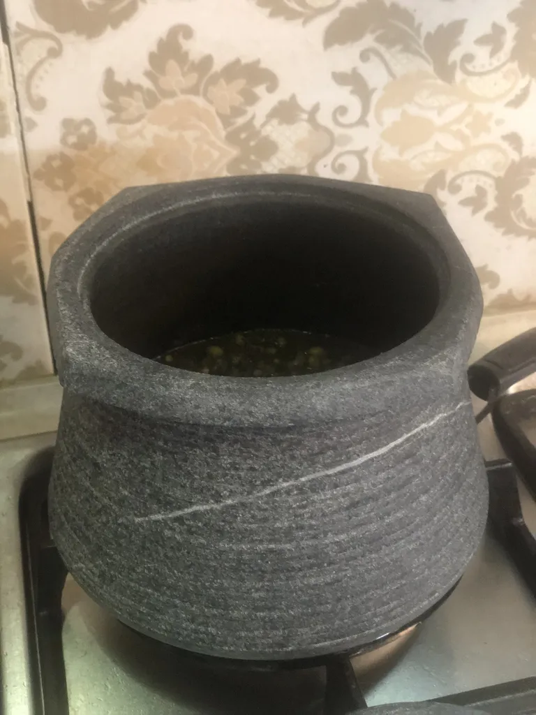 دیگ سنگی آرانیک مدل چهار نفره کد 003