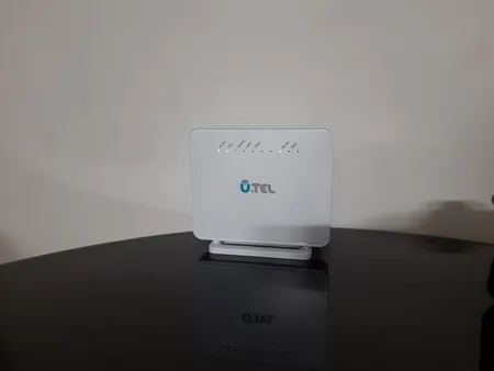 مودم روتر یوتل VDSL/ADSL Plus بی سیم مدل V301