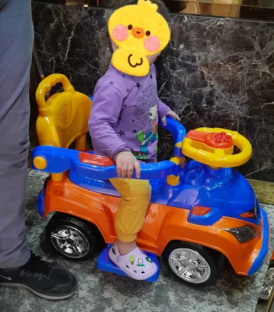 ماشین بازی سواری بیبی لند مدل Magic Car