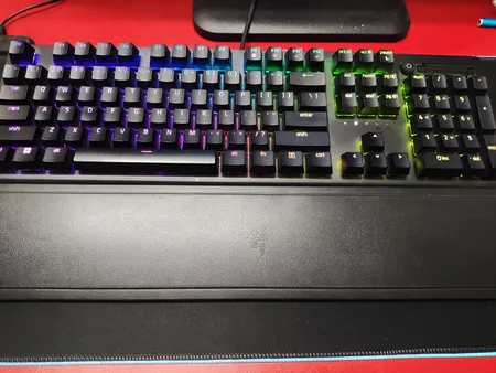 کیبورد مخصوص بازی ریزر مدل BLACKWIDOW V3 Chroma RGB With Green Switch
