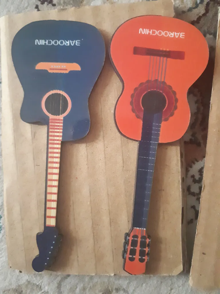 نشانگر کتاب باروچین مدل گیتار کد bk-20 بسته 4 عددی