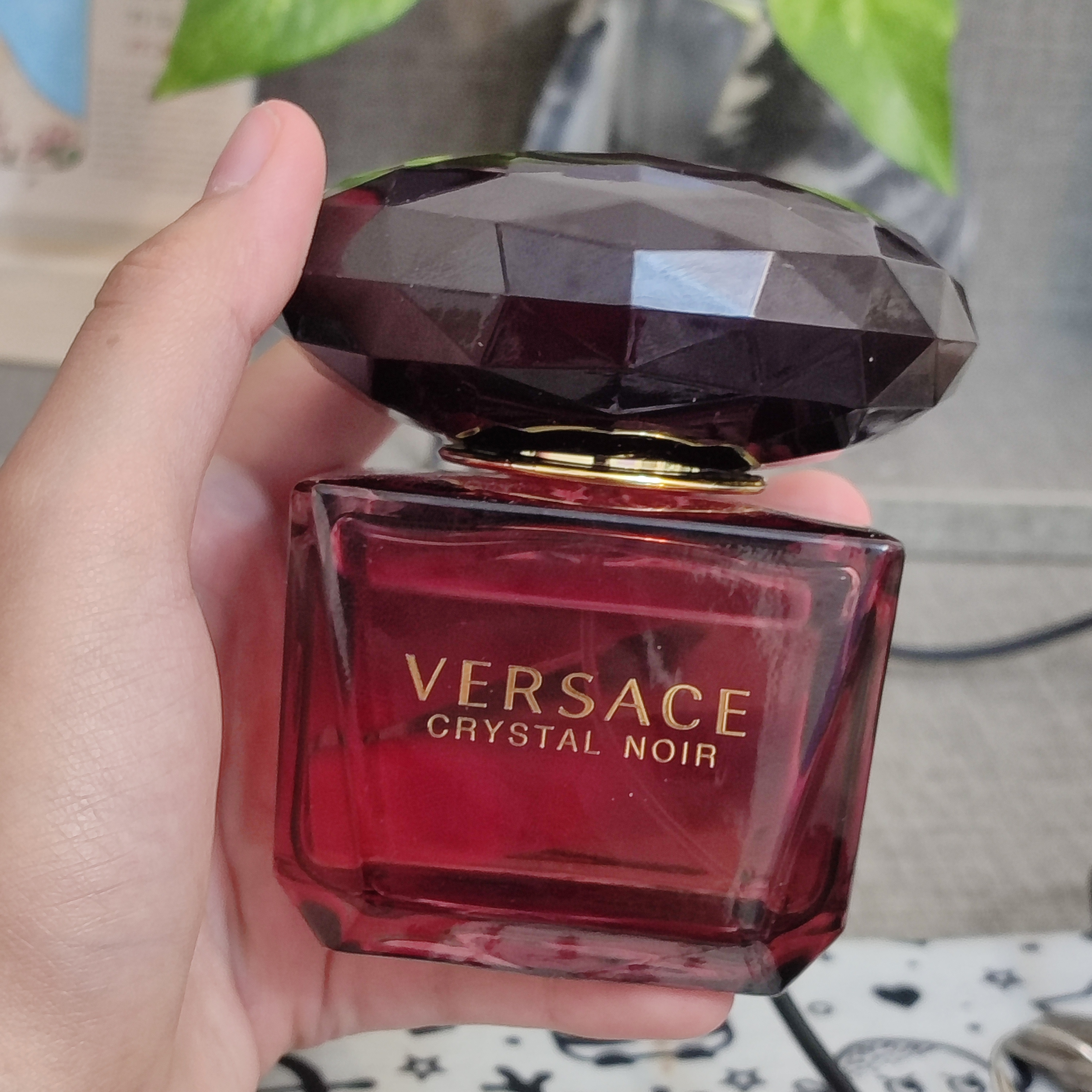 ادو پرفیوم مردانه های نیویش مدل Versace Crystal Noir حجم 100 میلی لیتر