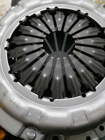 کیت کلاچ سکو مدل 215 میل مناسب برای ساینا