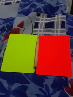 کارت داوری فوتبال طرح FIFA 56