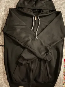 تجریه خرید سویشرت مردانه مدل R رنگ مشکی