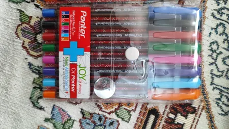 خودکار 8 رنگ پنتر مدل Semi Gel کد SGP102