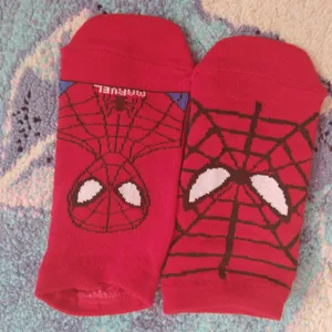 تجریه خرید جوراب پسرانه تن پوش هنگامه مدل مرد عنکبوتی