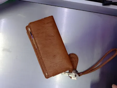 کیف پول مدل چند کاره