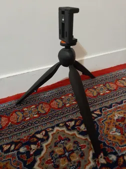 سه پایه نگهدارنده گوشی موبایل یونیمات مدل D909