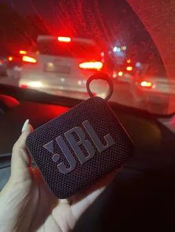 اسپیکر بلوتوثی قابل حمل جی بی ال مدل Go 4