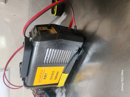 شارژر باتری خودرو  مدل KMT