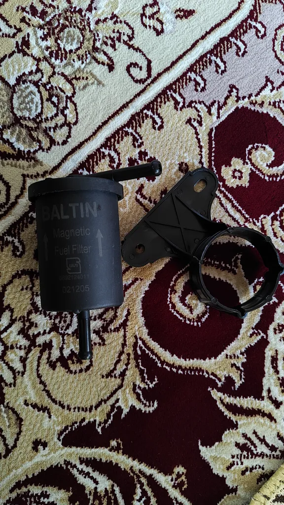 صافی بنزین بالتین کد 95055032  مناسب برای پراید