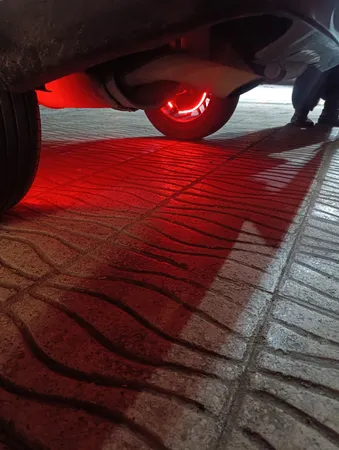 ریسه نئون فلکسی مدل v12 طول 2 متر