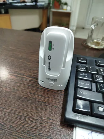 مودم 4G قابل حمل اسفیورد مدل PT3000