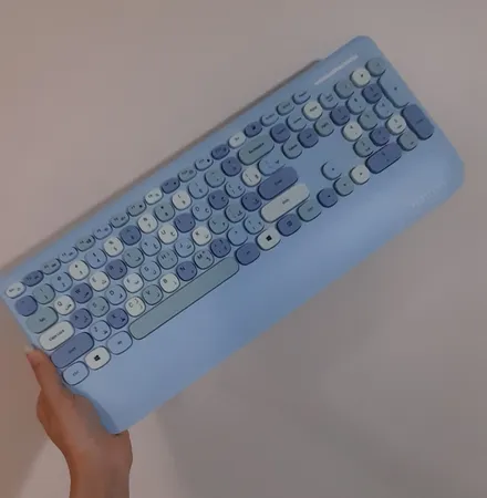 کیبورد و ماوس بی سیم هترون مدل HKCW350، سوییچ ممبران، Full-Size