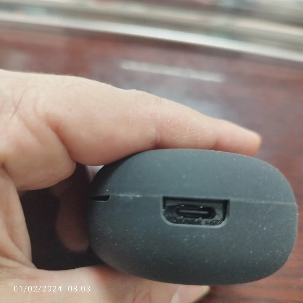 کاور راینو مدل ANC2 مناسب برای کیس هدفون بی سیم کیو سی وای T13 ANC 2