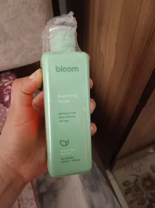 تجریه خرید تونر صورت بلوم مدل عصاره چای سبز حجم 250 میلی لیتر