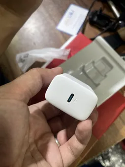 شارژر دیواری 20 وات انکر مدل B2348 به همراه کابل USB-C به طول 1.5 متر