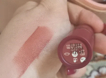 رژ لب جامد گلدن رز شماره 16