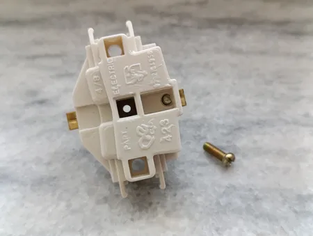 پریز برق پارت الکتریک مدل شهاب مجموعه 5 عددی