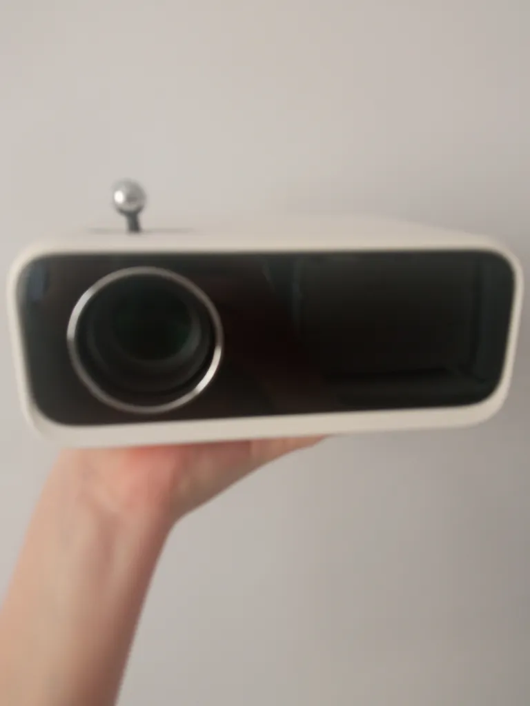 مینی ویدئو پروژکتور ونبو مدل WPE01 MINI PRO