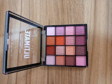 پالت سایه چشم میس لارا مدل ULTIMATE SS