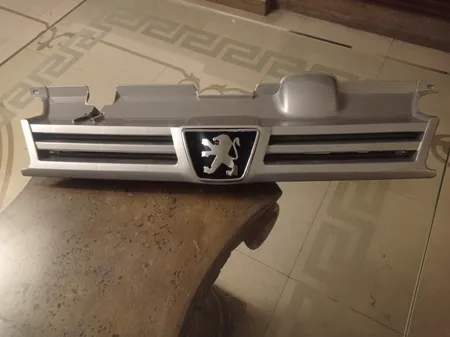 جلو پنجره مدل M200 مناسب برای پژو 405