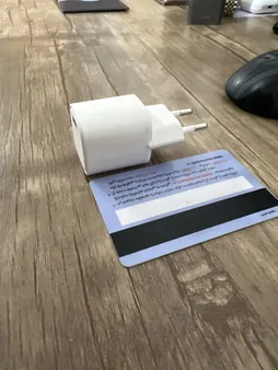 شارژر دیواری 20 وات مک دودو مدل CH-402