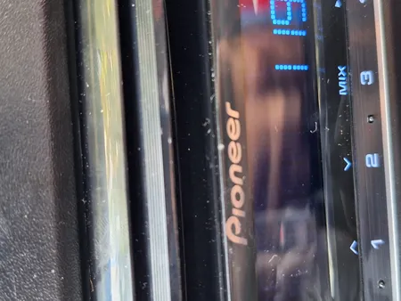 پخش کننده خودرو پایونیر مدل DEH-S5250BT