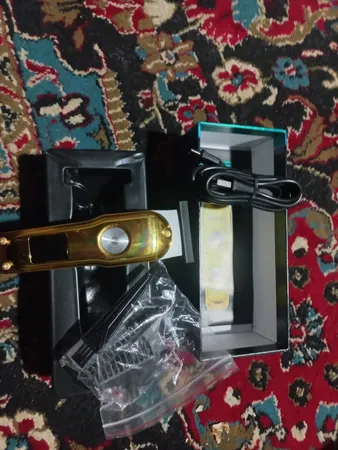 ماشین اصلاح موی صورت و بدن وی جی ار مدل V_290