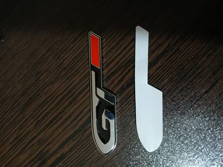 آرم خودرو طرح GT مدل dan301