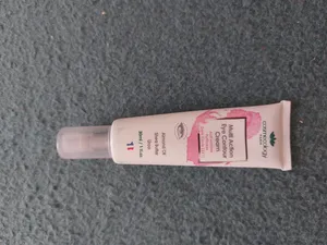 تجریه خرید کرم ضد چروک دور چشم کاسمکولوژی مدل Multi Action حجم 30 میلی لیتر