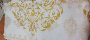 تجریه خرید سفره یکبار مصرف فیلجون مدل مجلسی طلا کوب رول 15 متری