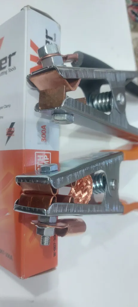 گیره اتصال به زمین جوشکاری وینر مدل W-007 ظرفیت 300 آمپر