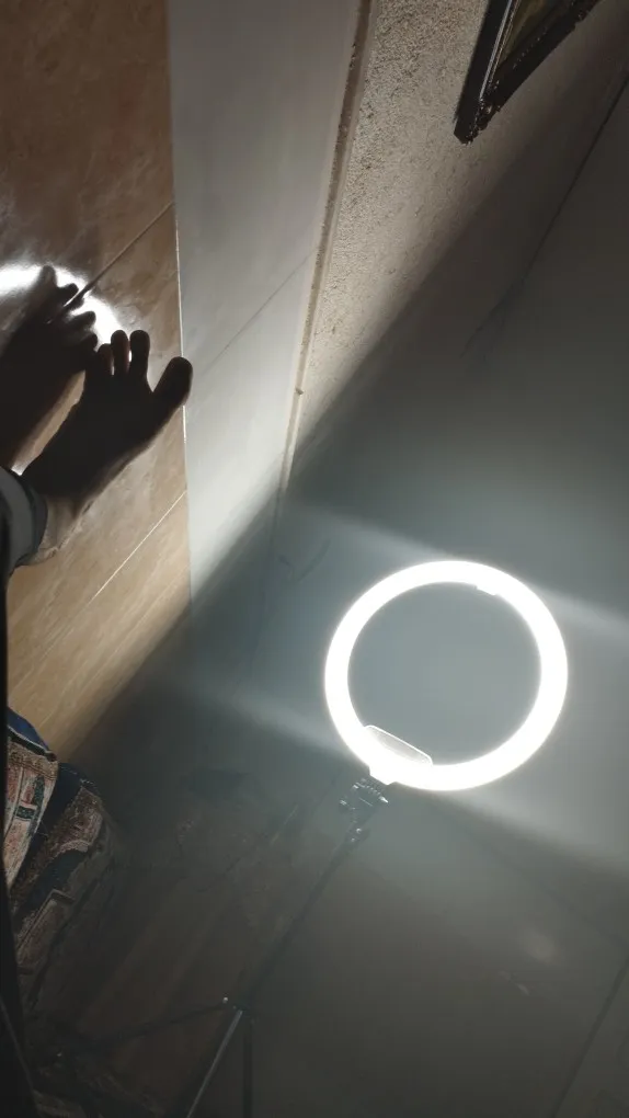 رینگ لایت مدل LJJ-18K به همراه سه پایه