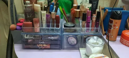 استند لوازم آرایشی مدل 06