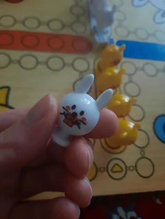 بازی منچ و مارپله تخته چوبی مدل Animals