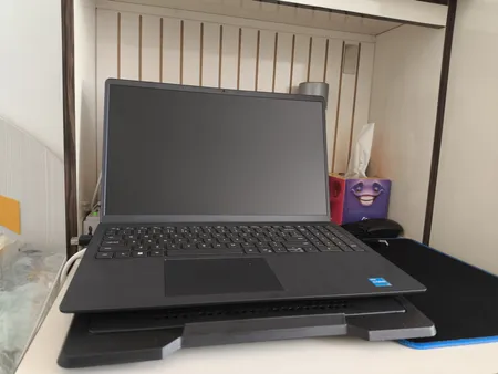 لپ تاپ 15.6 اینچی دل مدل Vostro 3520-i3 1215U-8GB DDR4 2666MHz-512GB SSD-IPS 120Hz