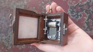 تجریه خرید جعبه موزیکال مدل فانتزی