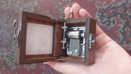 جعبه موزیکال مدل فانتزی