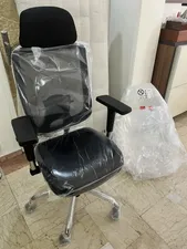 تجریه خرید صندلی اداری بتیس مدل b205m