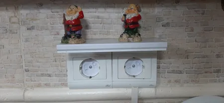 محافظ پریز برق کودک خوش منظر الکتریک مدل A1 بسته 5 عددی